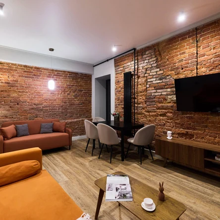 2ккв Площадь Искусств 4