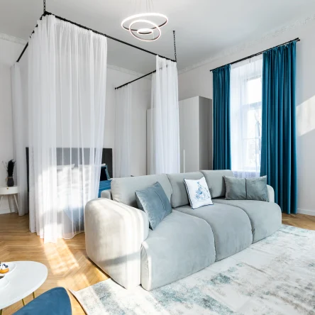 Видовая с балконом, 3 спальни